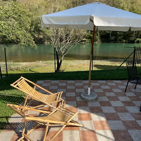 069 Riverside Vikendica - Banja Luka Prázdninový dům *